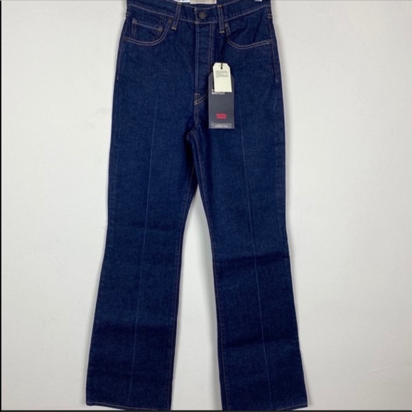 Levi’s Ribcage High Rise Bootcut Jeans - Picture 2 of 13